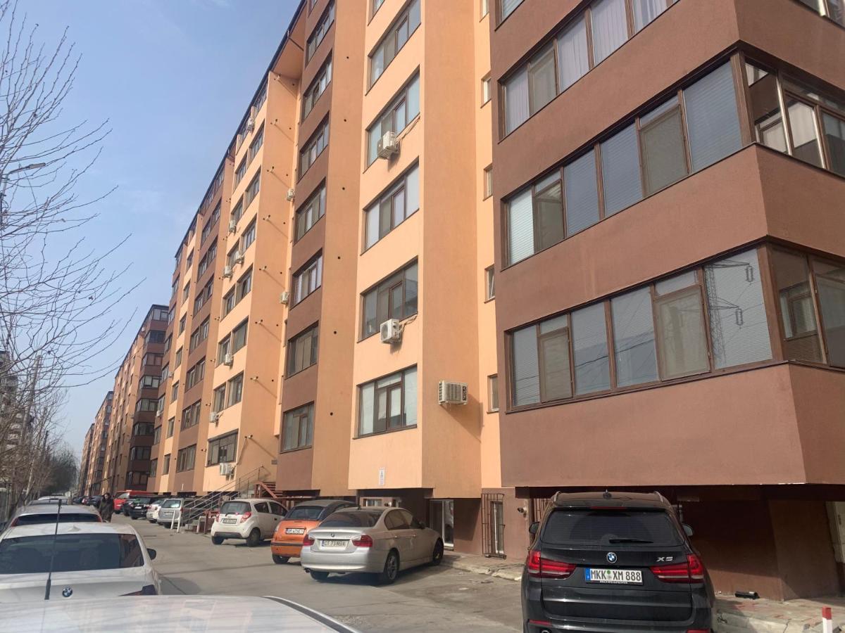 Studio Militari Residence Mr_1 Rosu Екстер'єр фото