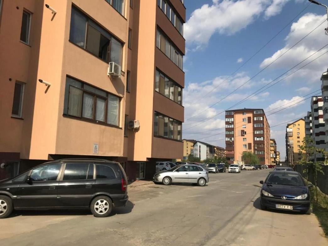 Studio Militari Residence Mr_1 Rosu Екстер'єр фото
