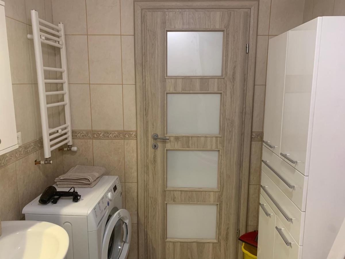Studio Militari Residence Mr_1 Rosu Екстер'єр фото